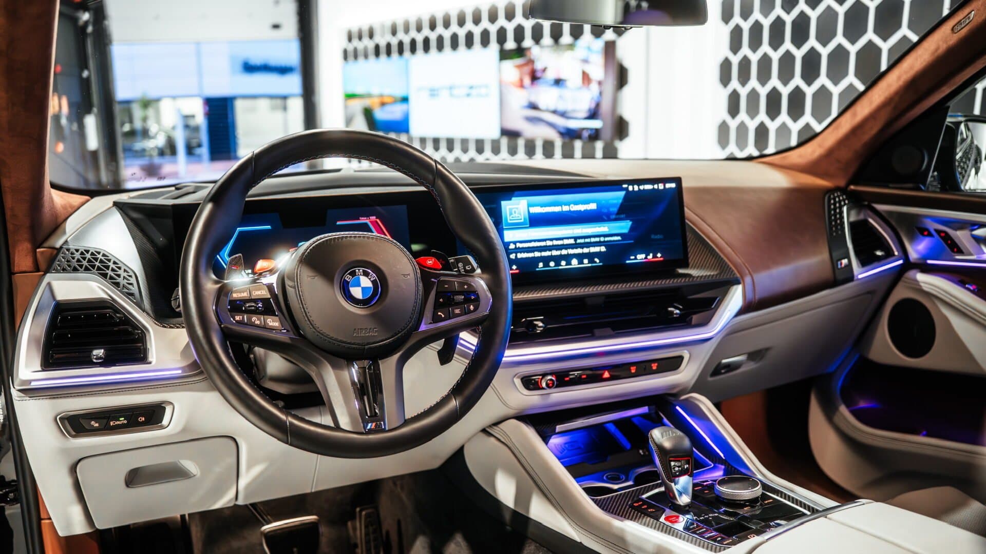 BMW XM